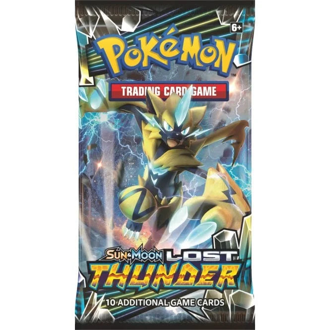 Verpakking van een Pokémon Sun & Moon Lost Thunder boosterpack met tien kaarten en één energiekaart