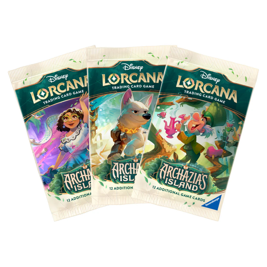 Overzicht van de drie verschillende boosterpack artworks uit de Disney Lorcana Archazia's Island uitbreiding.