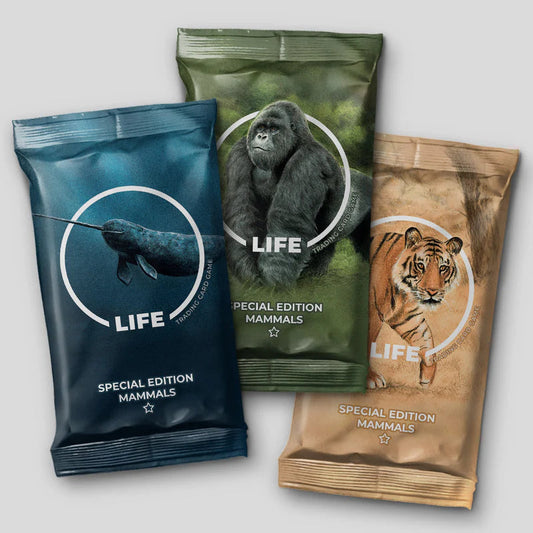 Life TCG Mammals Special Edition Booster Pack met narwal, gorilla en tijger design
