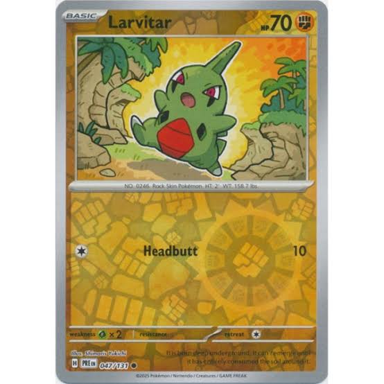 Larvitar Reverse Holo kaart #047 uit de Pokemon Prismatic Evolutions set