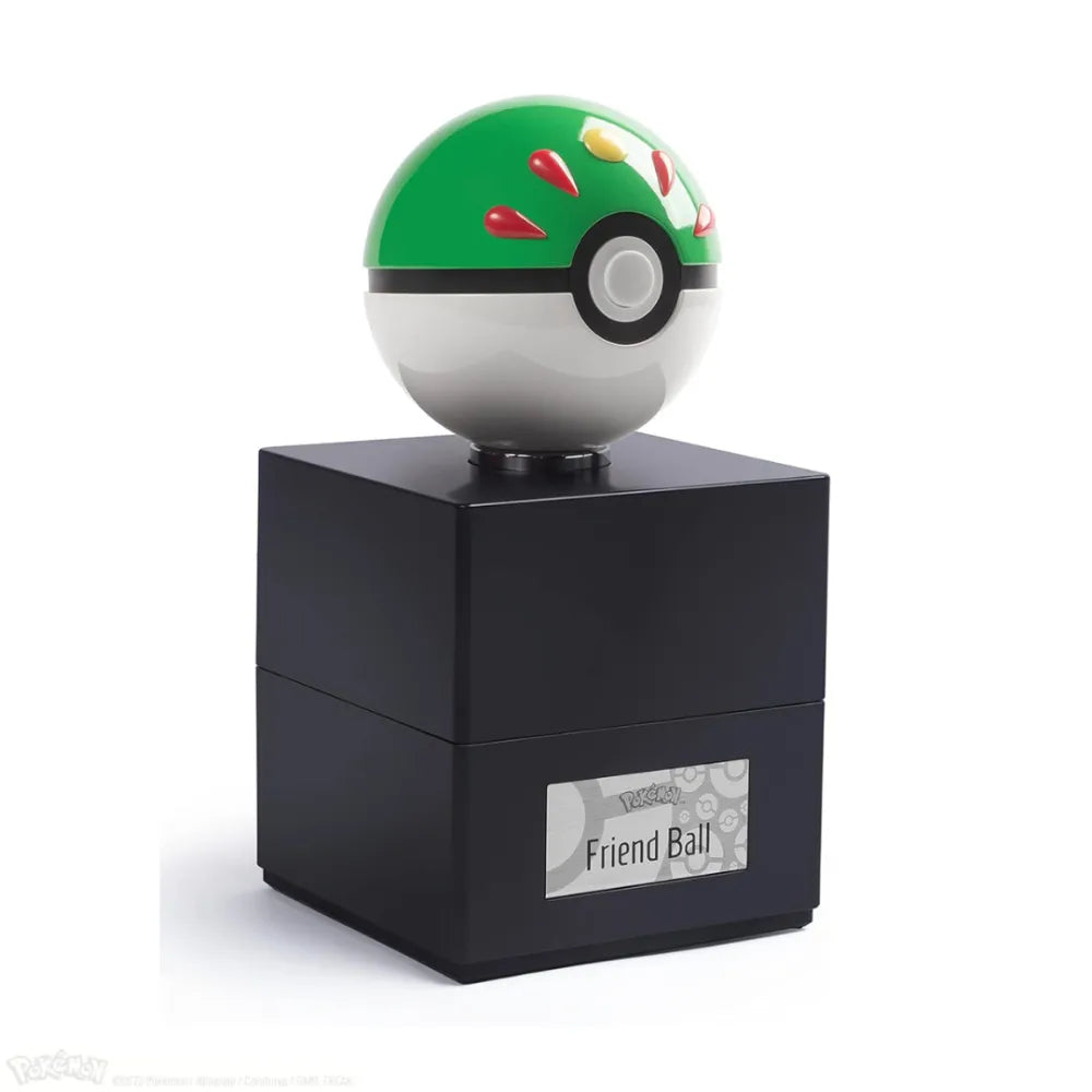 The Wand Company Pokémon Friend Ball Replica in verlichte displaybox met metalen schaal - achteraanzicht