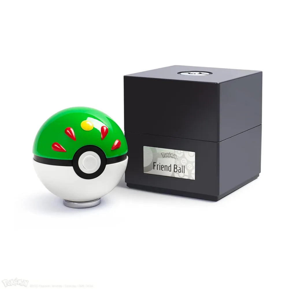 The Wand Company Pokémon Friend Ball Replica in verlichte displaybox met metalen schaal - vooraanzicht