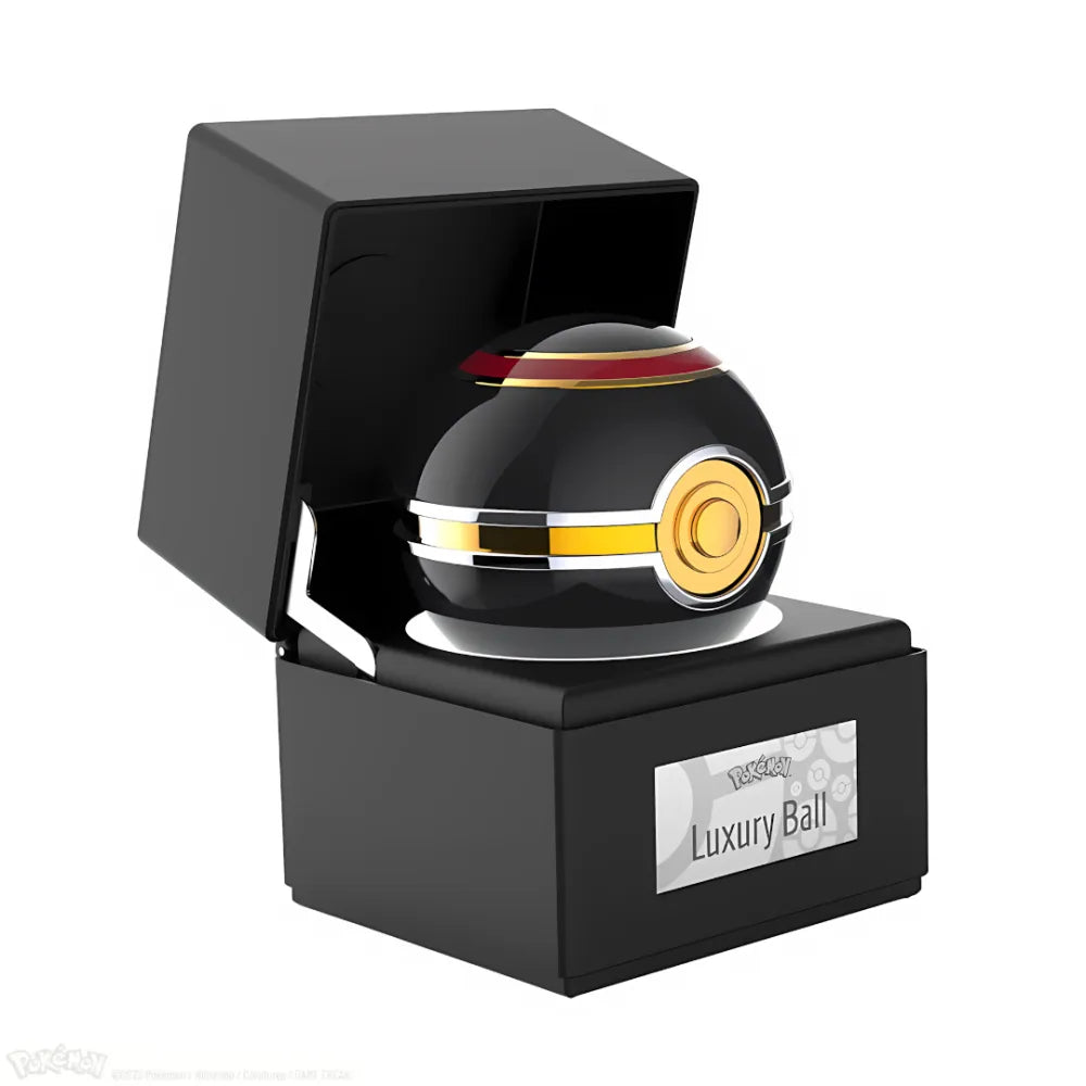 The Wand Company Pokémon Luxury Ball Replica in verlichte presentatiecase met metalen afwerking - vooraanzicht