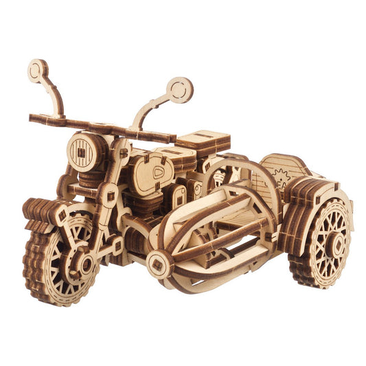 Ugears Hagrid's Flying Motorbike modelbouw houten 3D puzzel met zijspan uit Harry Potter collectie - vooraanzicht